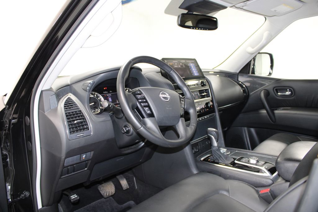 Used 2024 Nissan Armada SV image 22