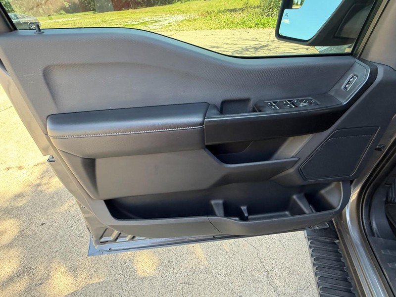 Used 2022 Ford F150 XL w/ STX Appearance Package RWD image 23
