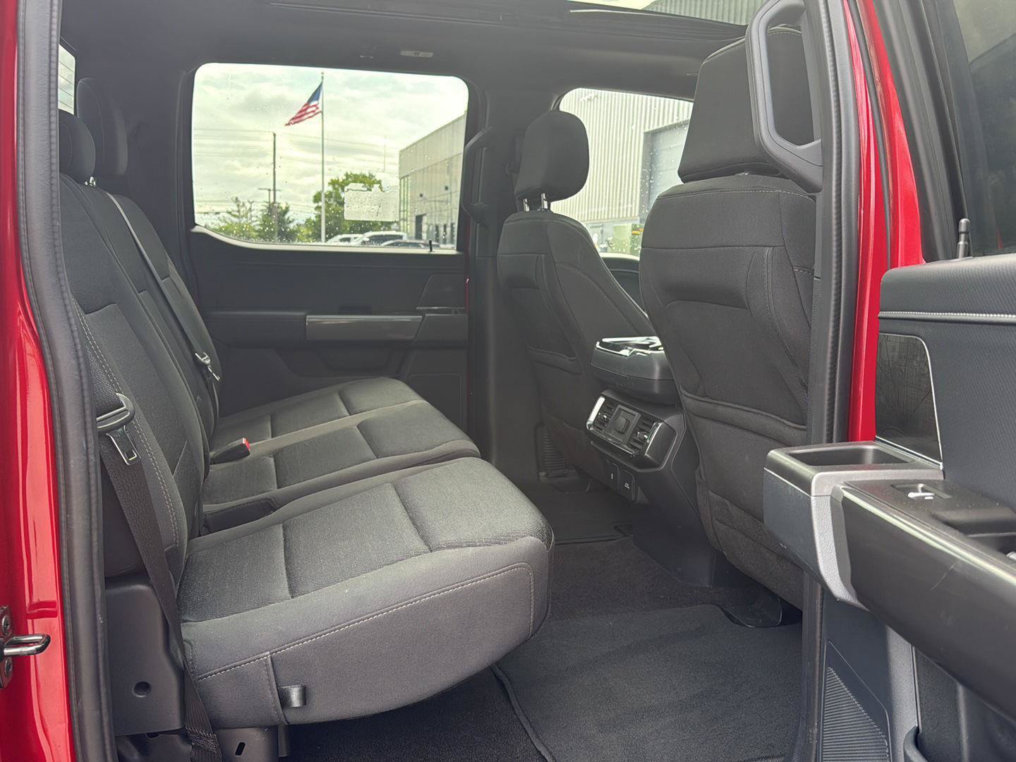 Used 2022 Ford F150 XLT w/ Equipment Group 302A High AWD/4WD image 11