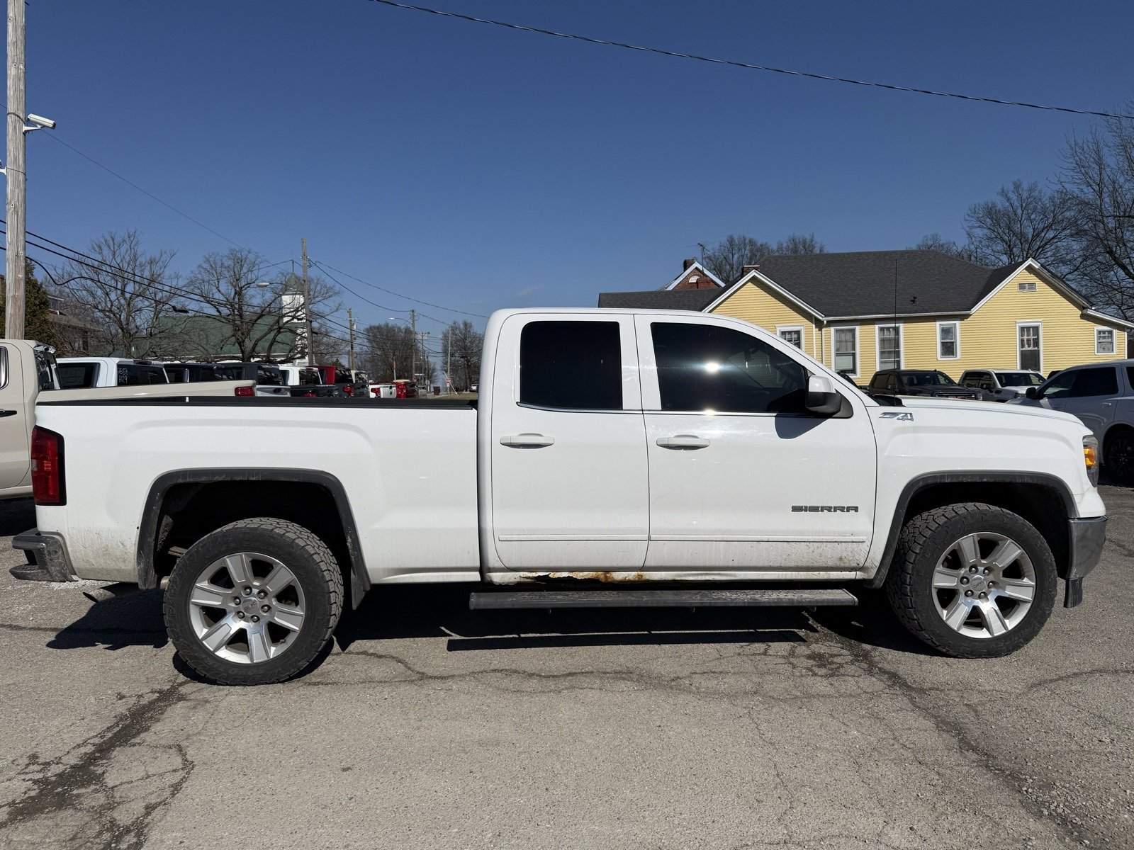 Used 2015 GMC Sierra 1500 SLE w/ SLE Value Package image 9