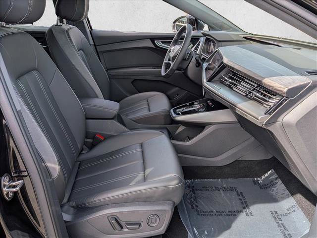 Certified 2025 Audi Q4 e-tron Premium w/ Convenience Package image 24