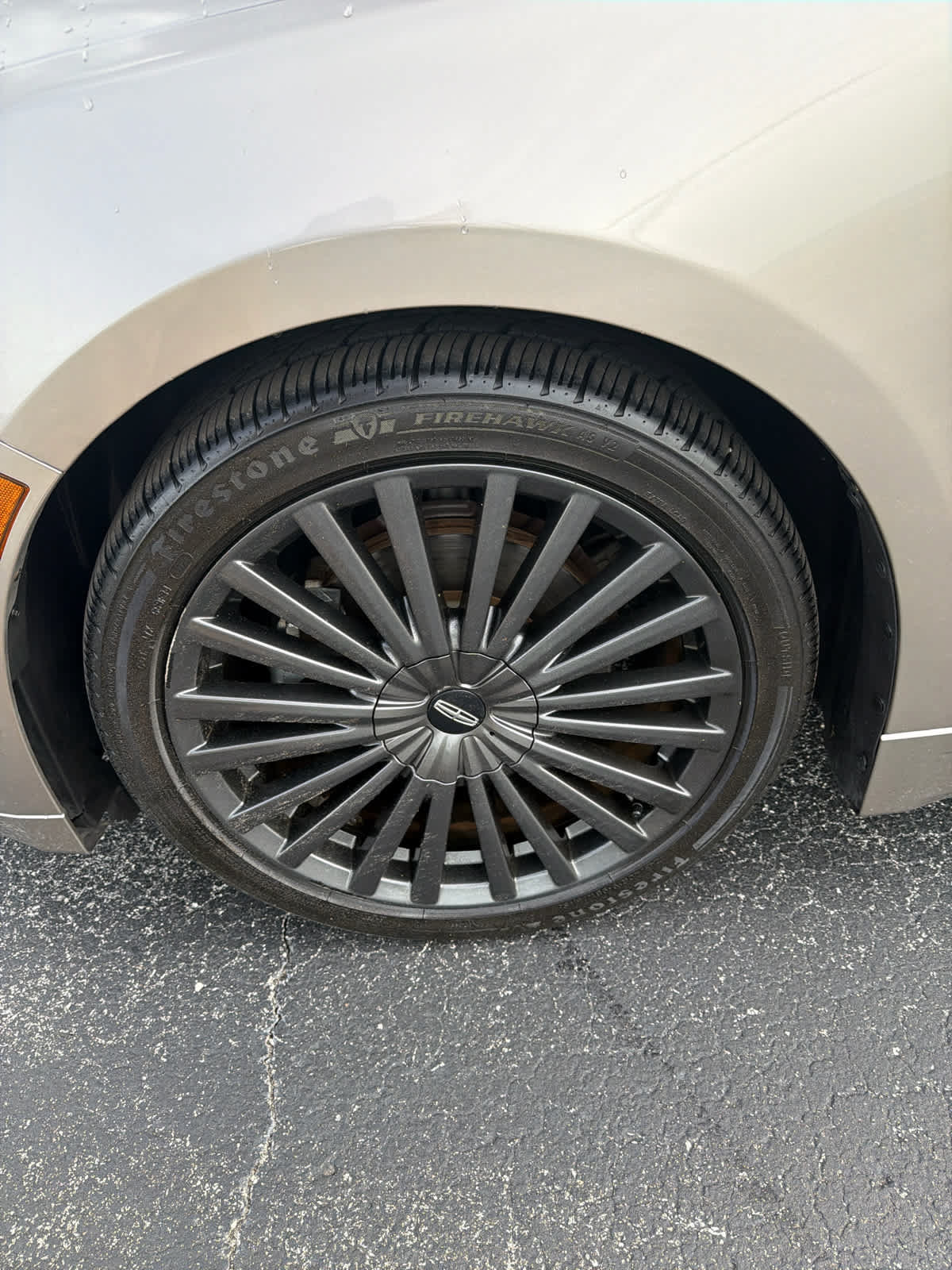 Used 2018 Lincoln MKZ Reserve w/ Technology Package FWD image 9