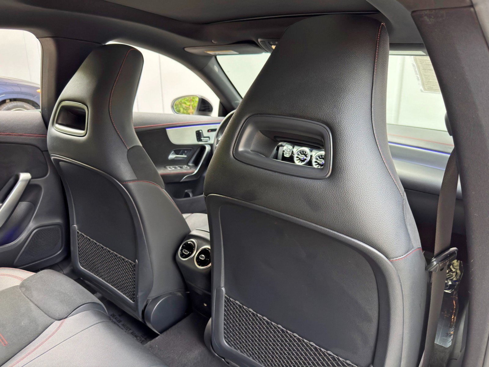 Used 2024 Mercedes-Benz CLA 250 w/ AMG Night Package image 36