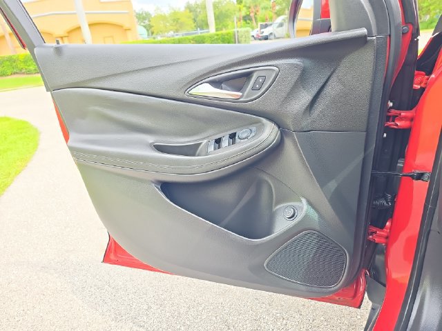 Certified 2024 Buick Encore GX Preferred w/ Comfort Package FWD image 19