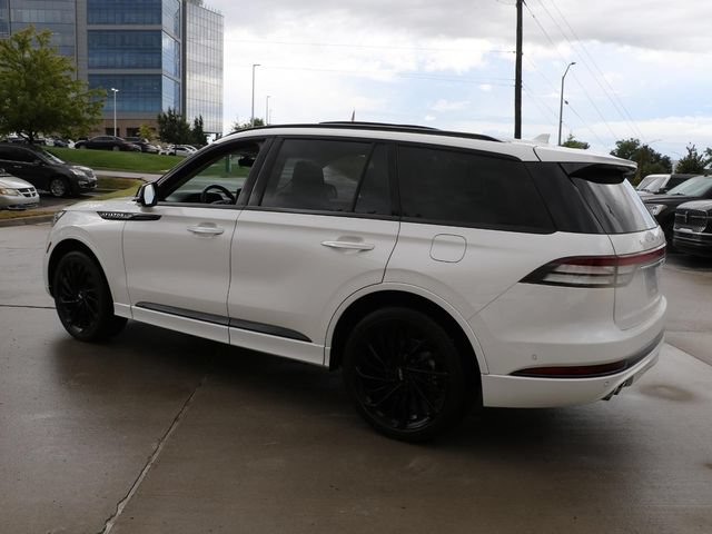 Used 2024 Lincoln Aviator Reserve w/ Equipment Group 201A AWD/4WD image 5