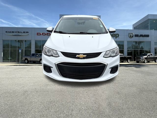 Used 2020 Chevrolet Sonic LT w/ Convenience Package image 9