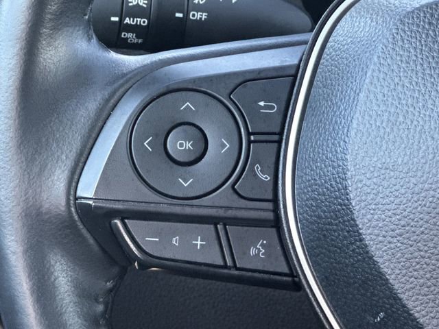 Used 2024 Toyota Corolla Cross XLE w/ Convenience Package image 10