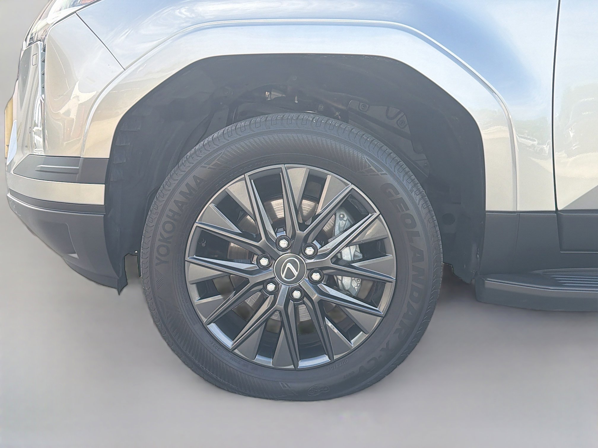 Used 2024 Lexus GX 550 w/ Cold Area Package AWD/4WD image 37