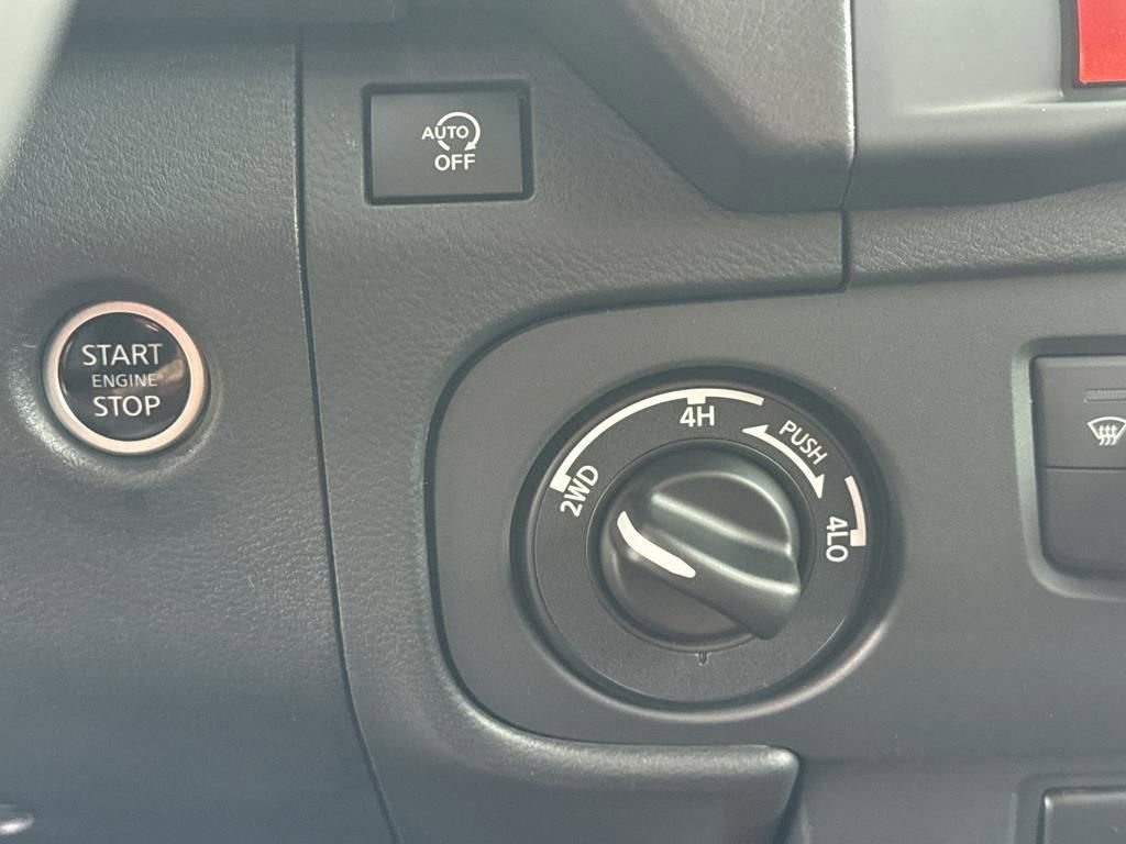 New 2025 Nissan Frontier PRO-4X w/ Interior Protection Package image 26