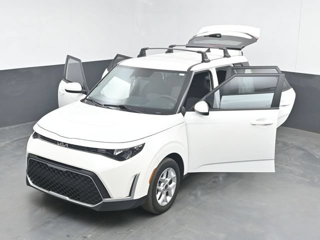 Used 2024 Kia Soul LX w/ Option Group 015 FWD image 48