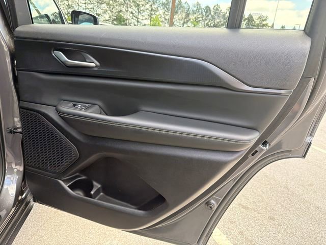Used 2023 Jeep Grand Cherokee L Laredo RWD image 16