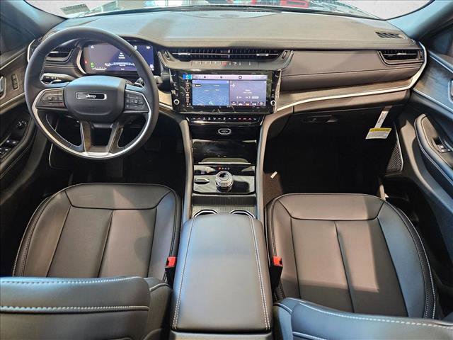 New 2026 Jeep Grand Cherokee Limited image 13