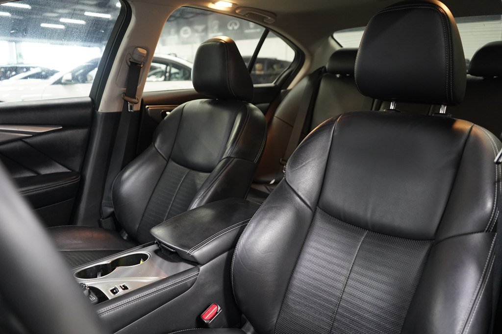 Used 2019 INFINITI Q50 3.0t RWD image 13