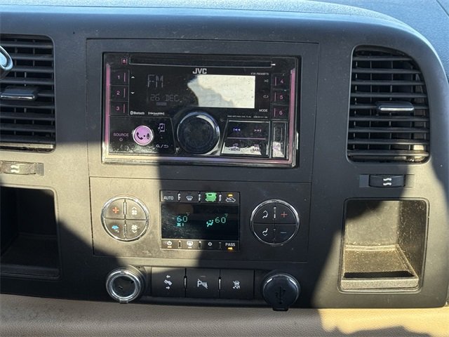 Used 2011 Chevrolet Silverado 1500 LT w/ Texas Edition image 16