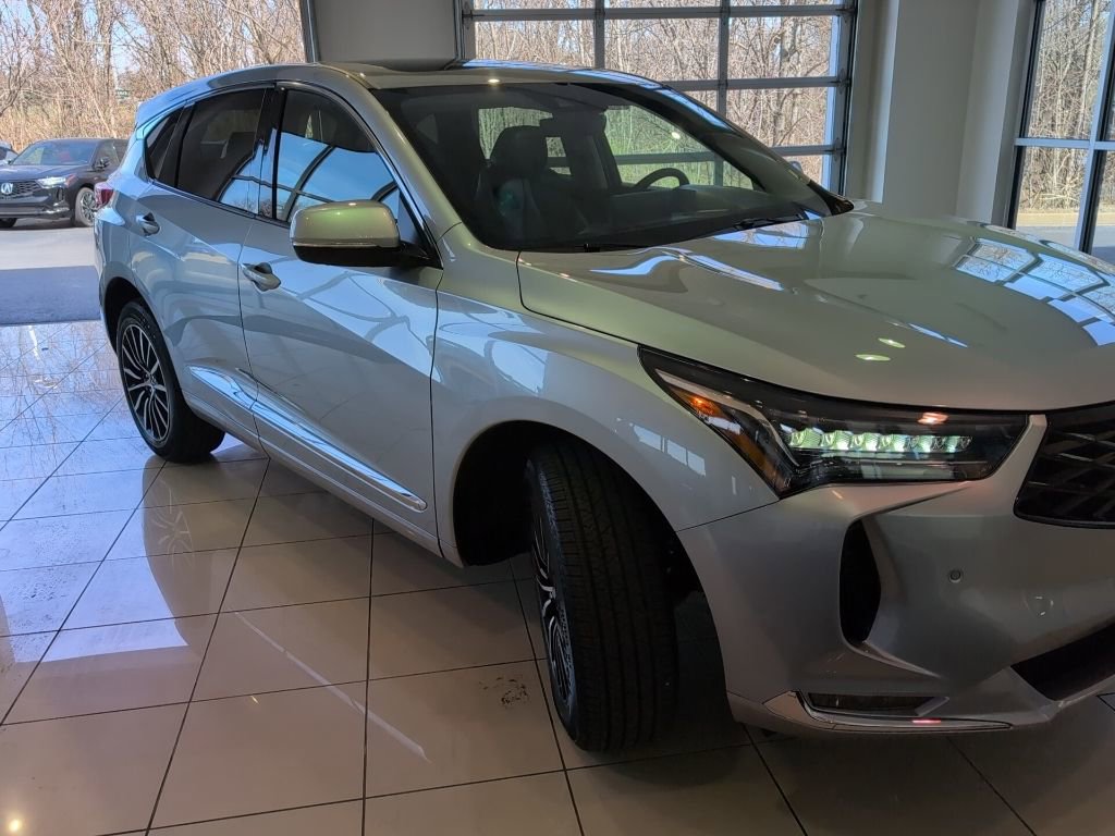 Certified 2025 Acura RDX SH-AWD w/ Advance Package image 7