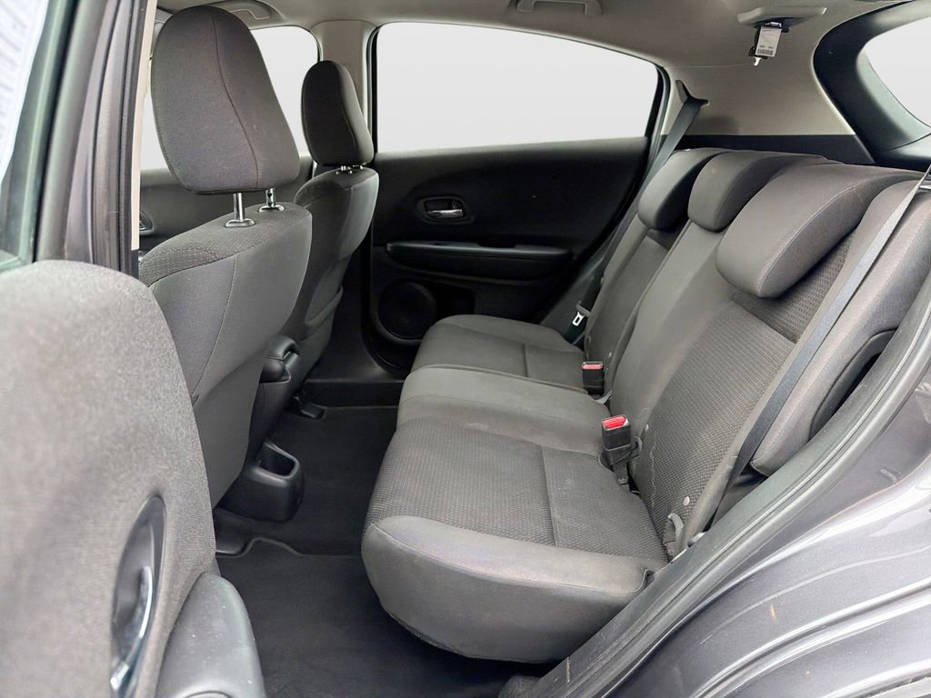 Used 2019 Honda HR-V LX image 28