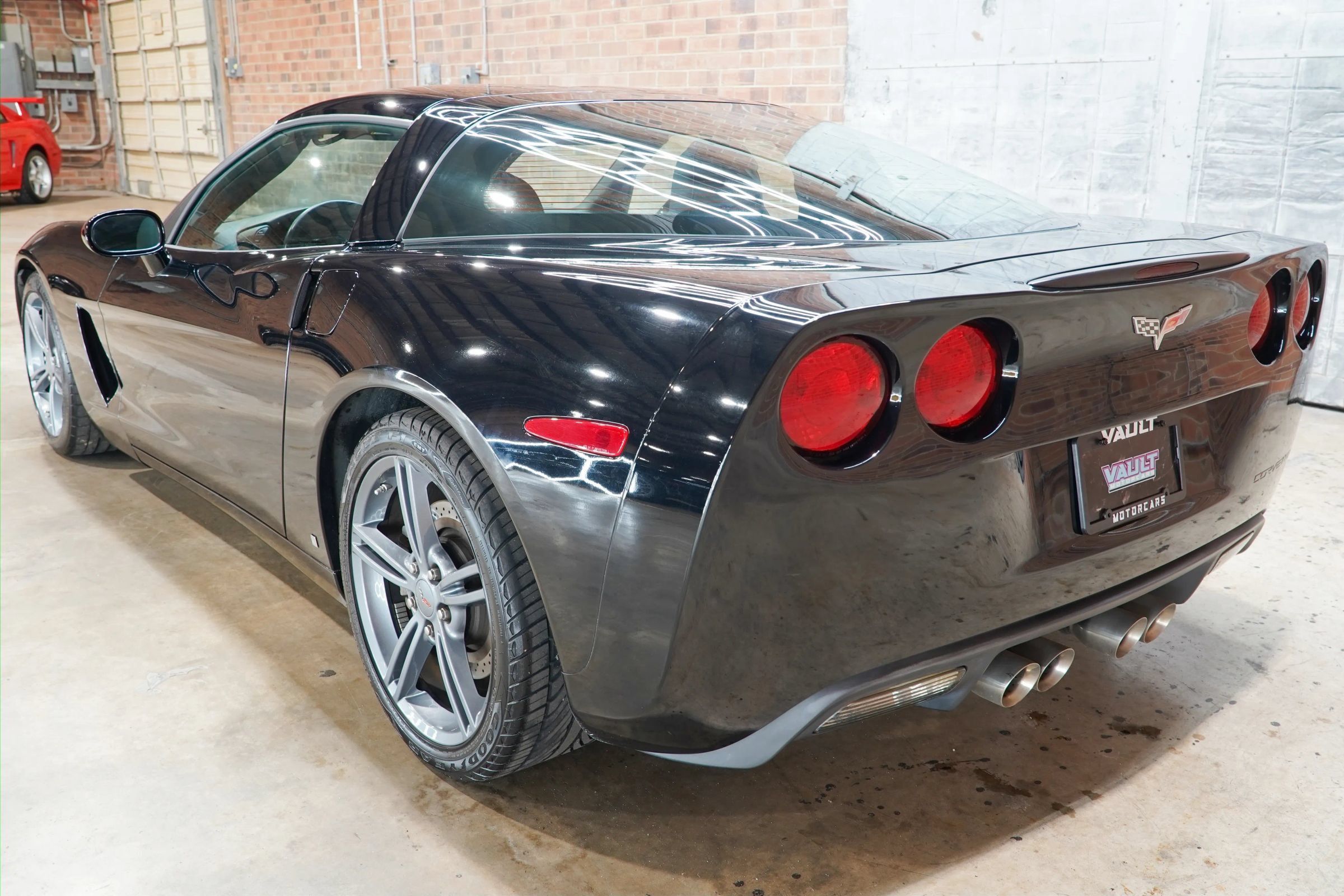 Used 2009 Chevrolet Corvette Coupe w/ Preferred Equipment Group RWD image 19