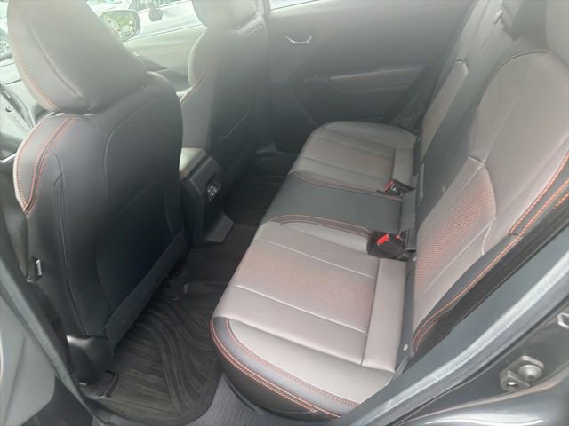 Used 2024 Subaru Crosstrek 2.5i Limited w/ Popular Package #3 AWD/4WD image 9