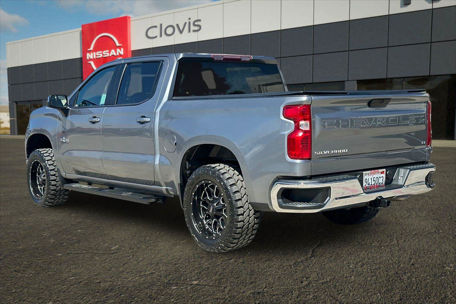 Used 2020 Chevrolet Silverado 1500 LT w/ Texas Edition RWD image 7