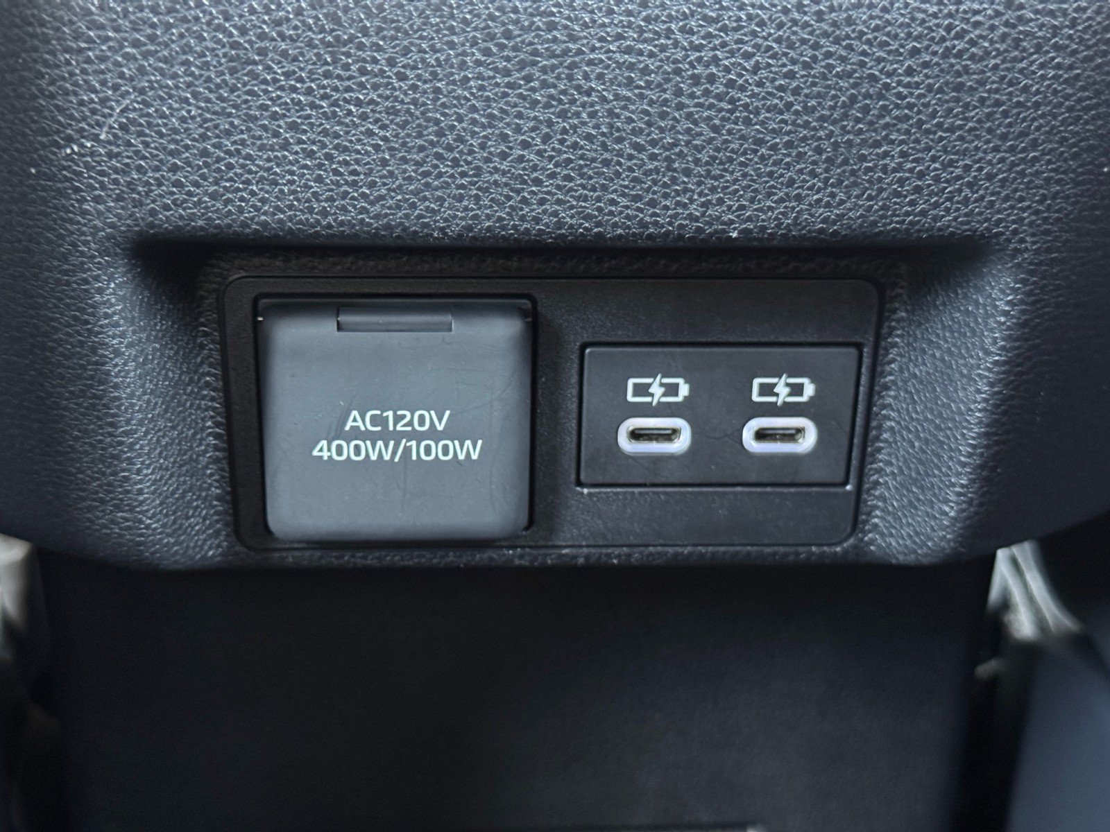 Used 2024 Toyota Tacoma TRD Off-Road w/ TRD Off Road Premium Package AWD/4WD image 34
