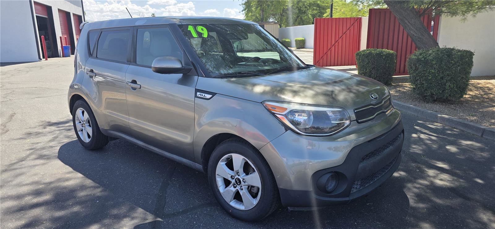Used 2019 Kia Soul w/ Convenience Package FWD image 3