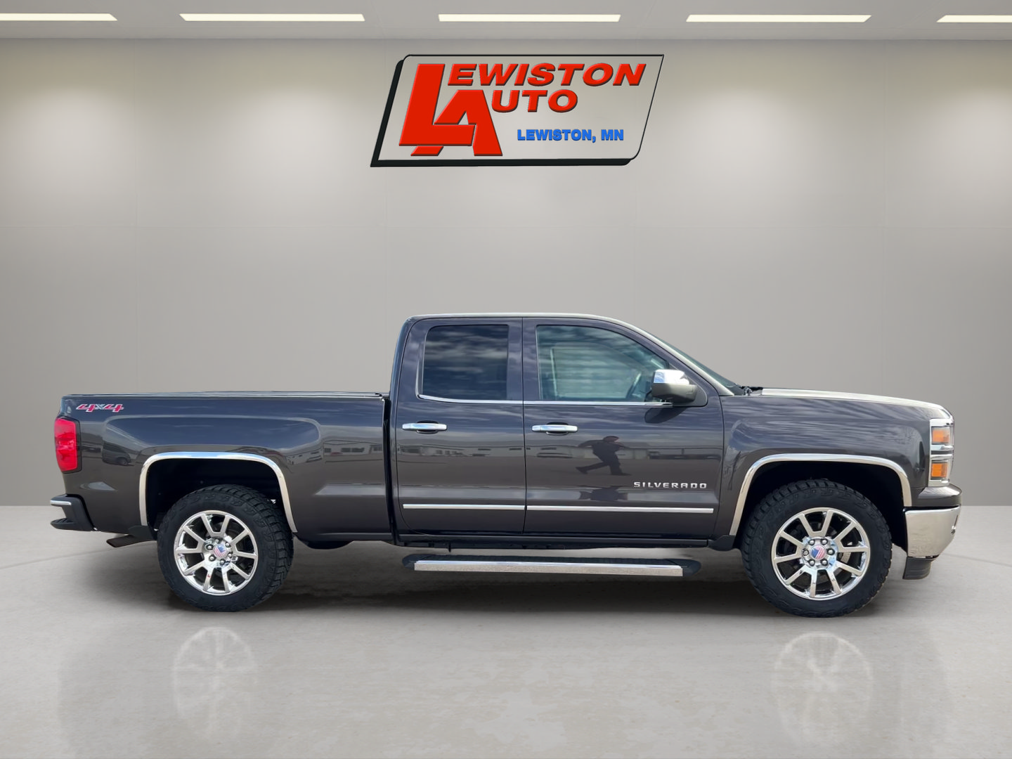 Used 2015 Chevrolet Silverado 1500 LTZ w/ LTZ Plus Package AWD/4WD image 6