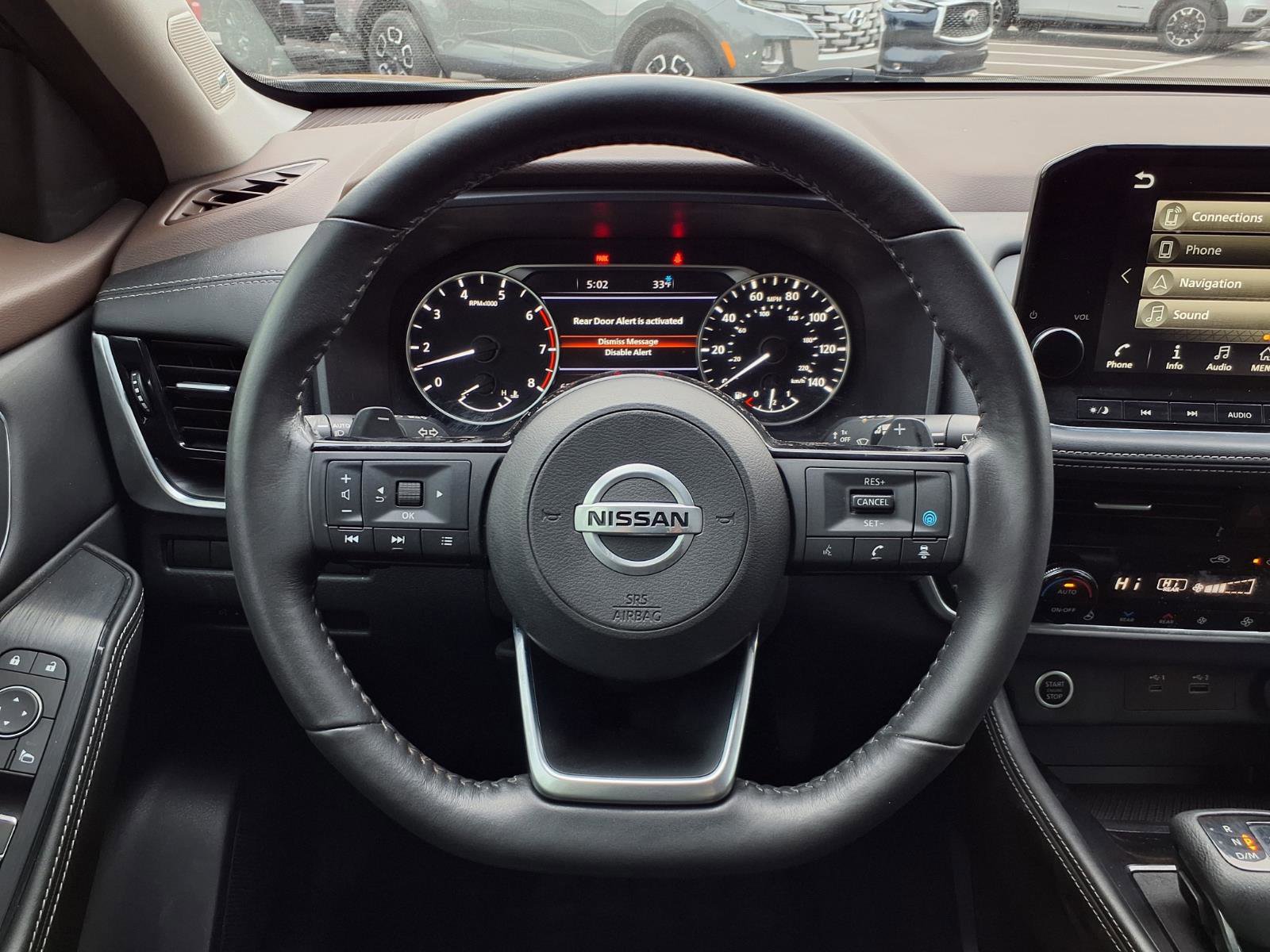 Used 2021 Nissan Rogue SL w/ Premium Package image 14