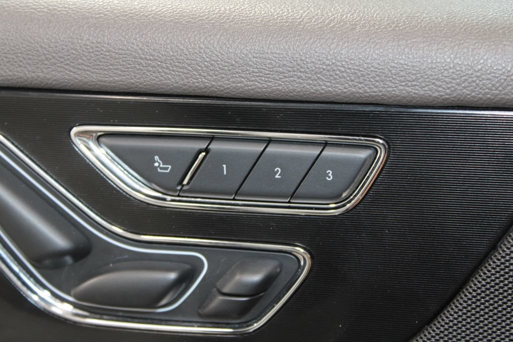 Used 2020 Lincoln Corsair Reserve w/ Equipment Group 202A AWD/4WD image 42