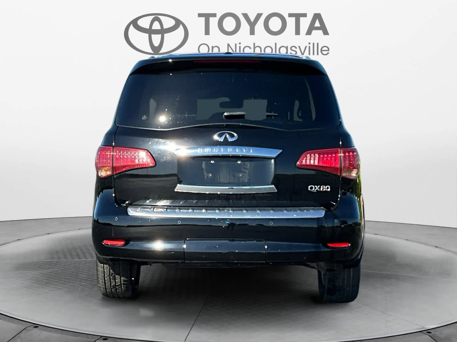 Used 2015 INFINITI QX80 4WD w/ Deluxe Technology Package image 5