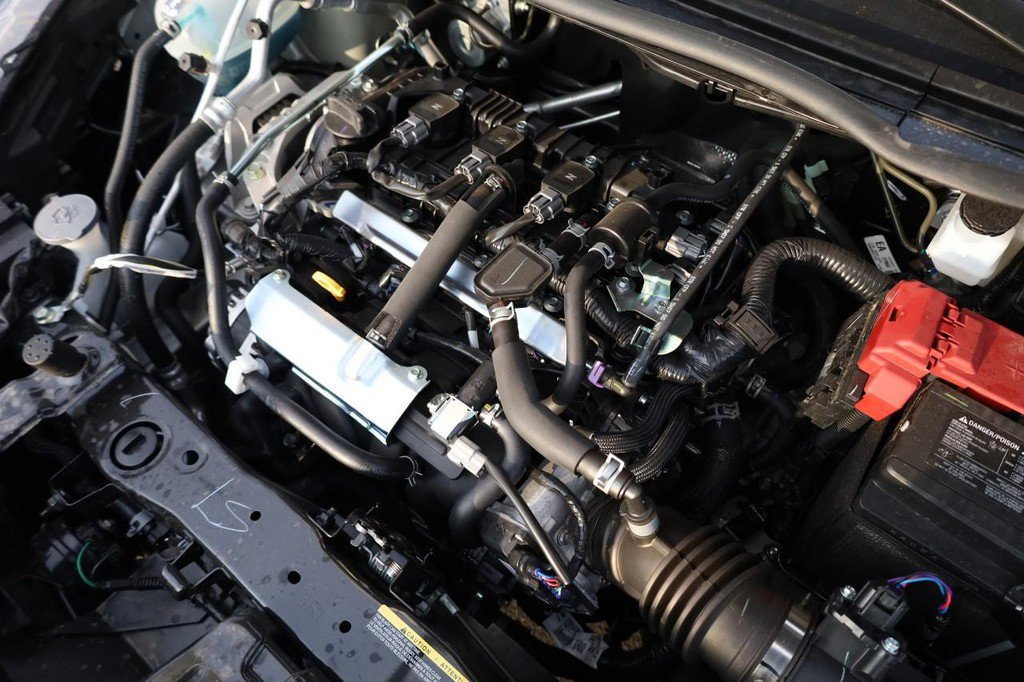 New 2025 Nissan Versa SV w/ Trunk Package image 24