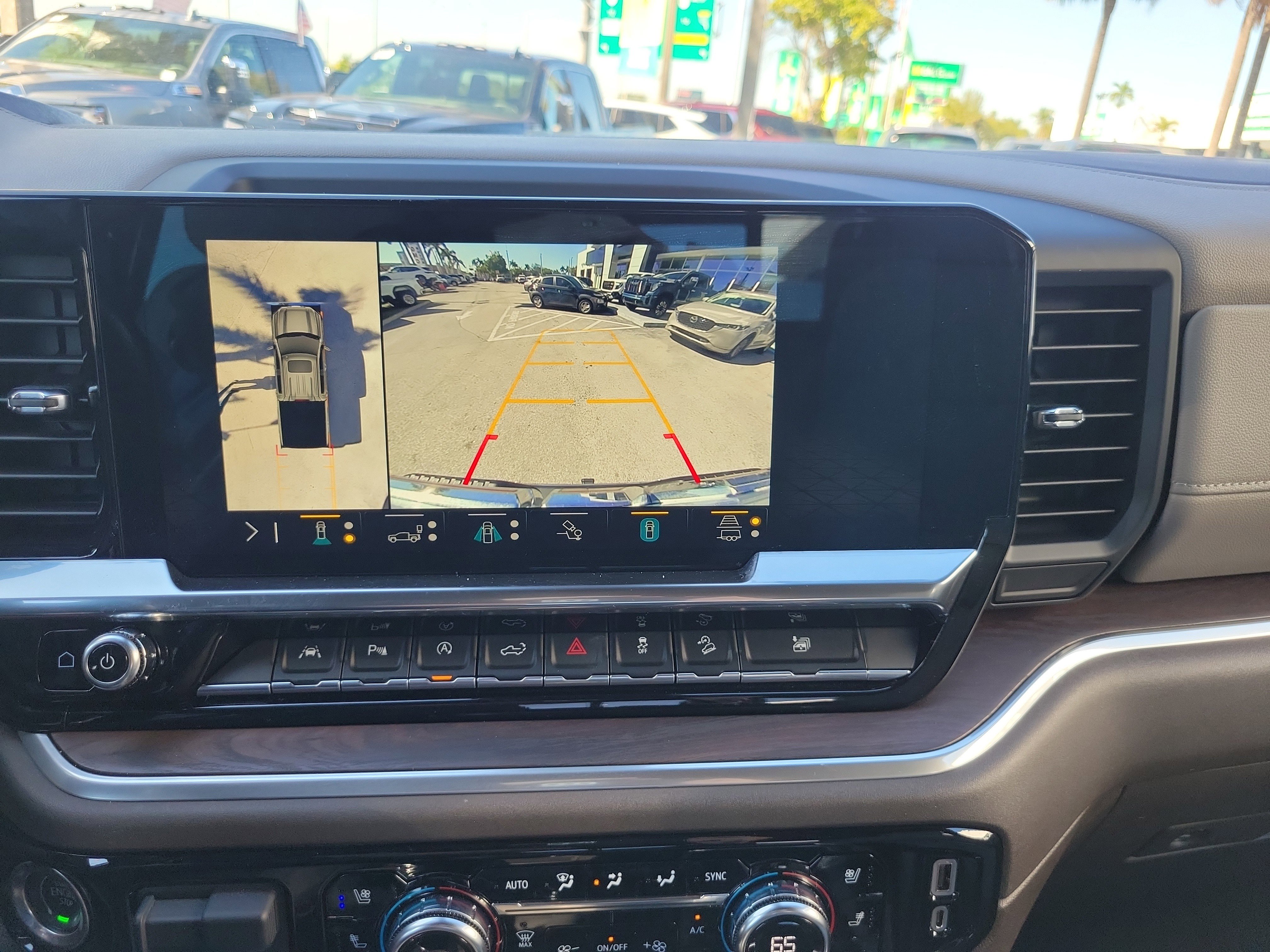 Used 2022 GMC Sierra 1500 SLT w/ SLT Premium Plus Package image 10