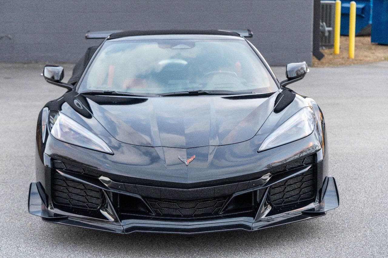 Used 2025 Chevrolet Corvette Z06 image 11