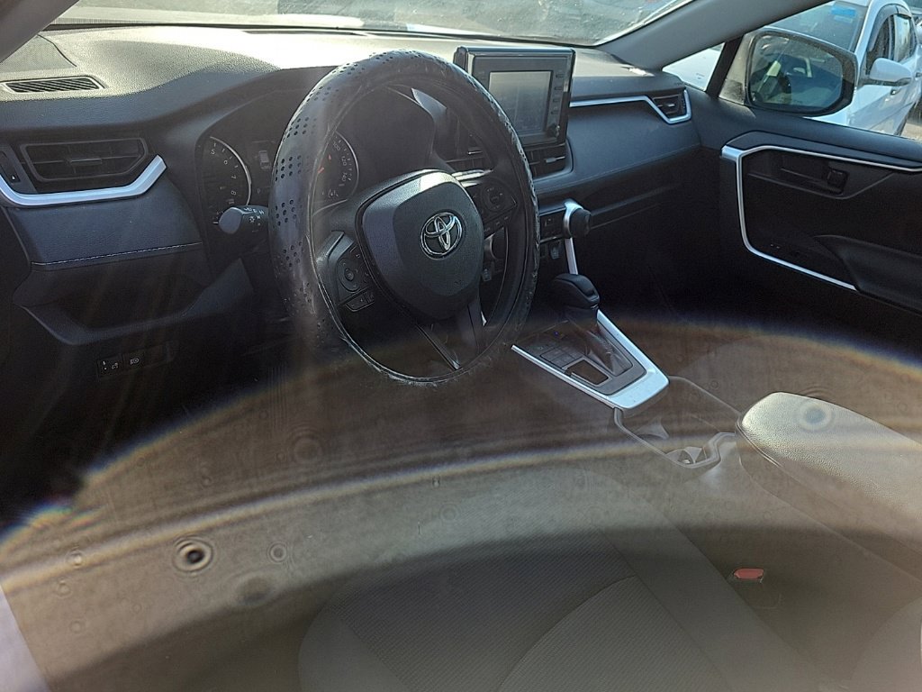 Used 2019 Toyota RAV4 LE w/ All Weather Liner Package AWD/4WD image 7