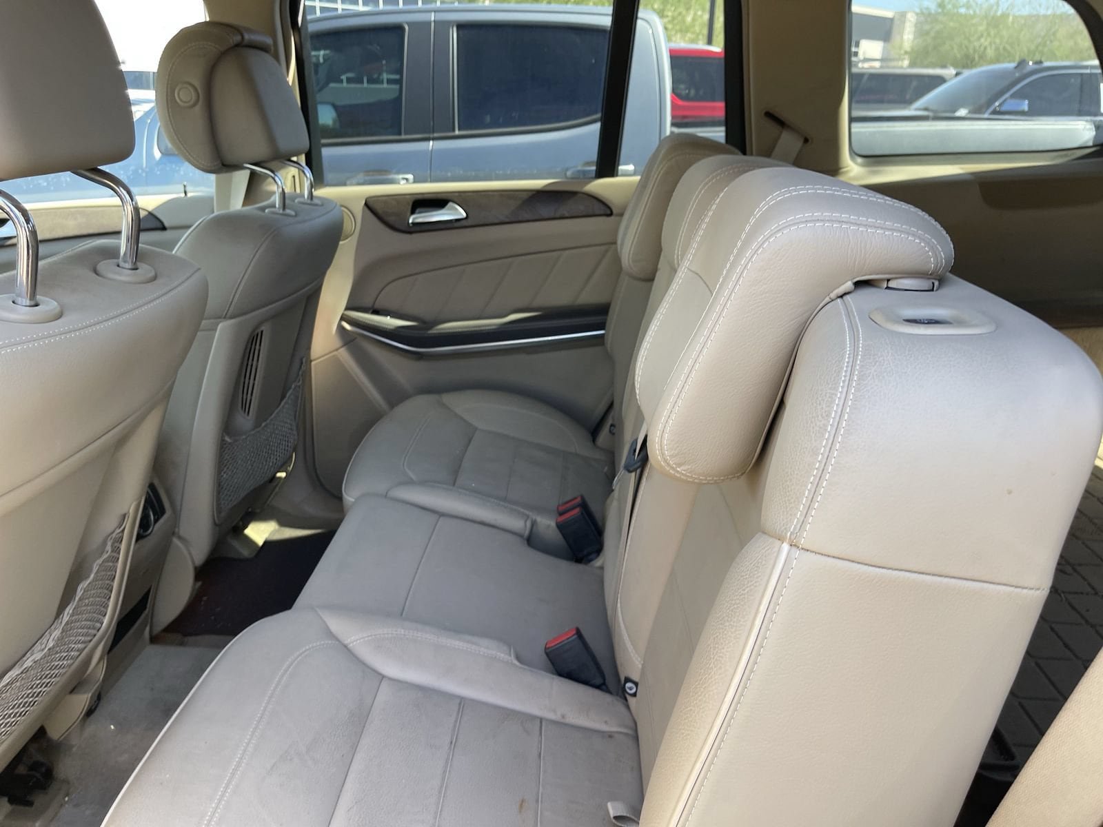 Used 2014 Mercedes-Benz GL 550 4MATIC image 10