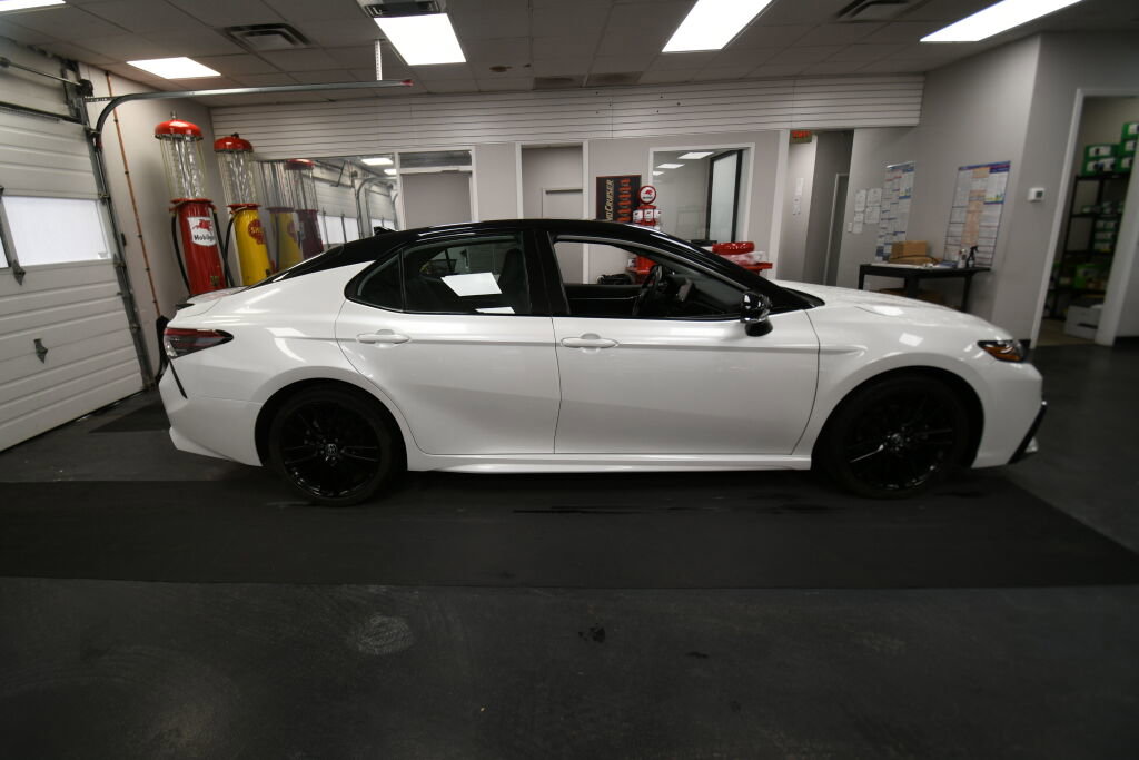 Used 2023 Toyota Camry XSE w/ Cold Weather Package image 9