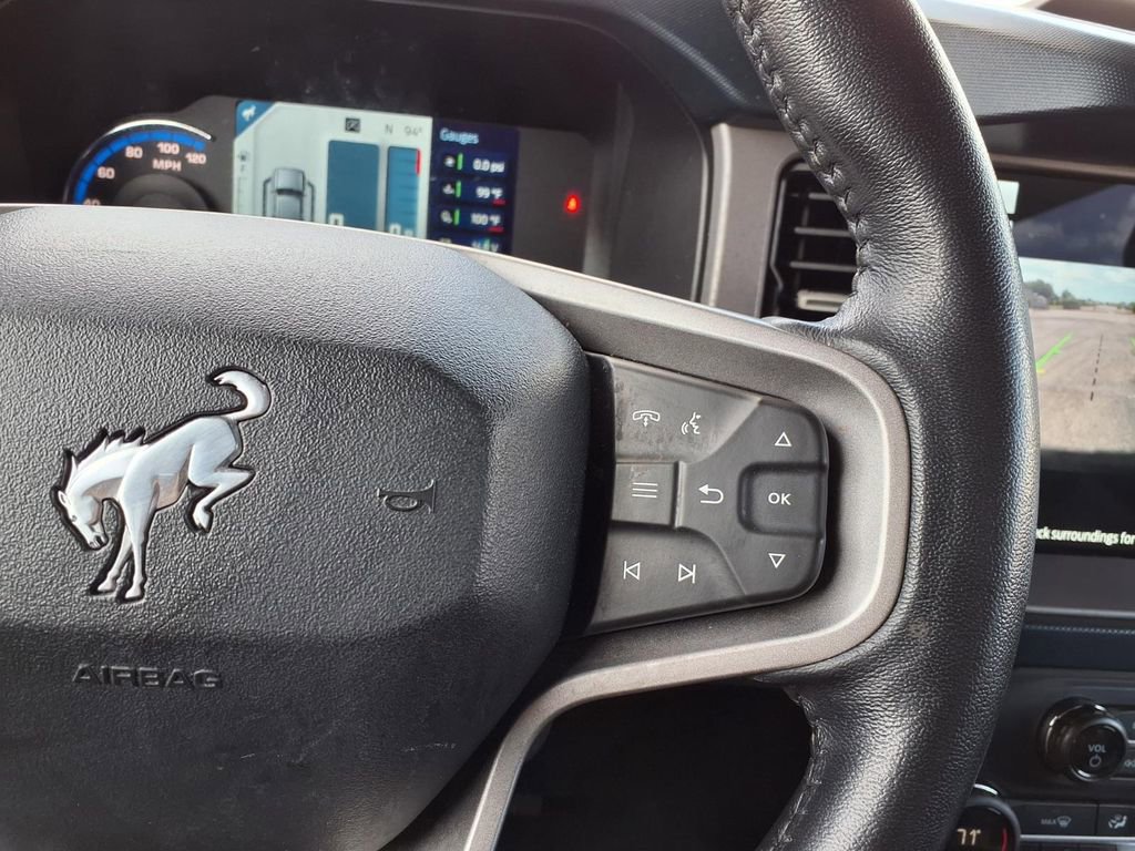 Used 2023 Ford Bronco Outer Banks image 33