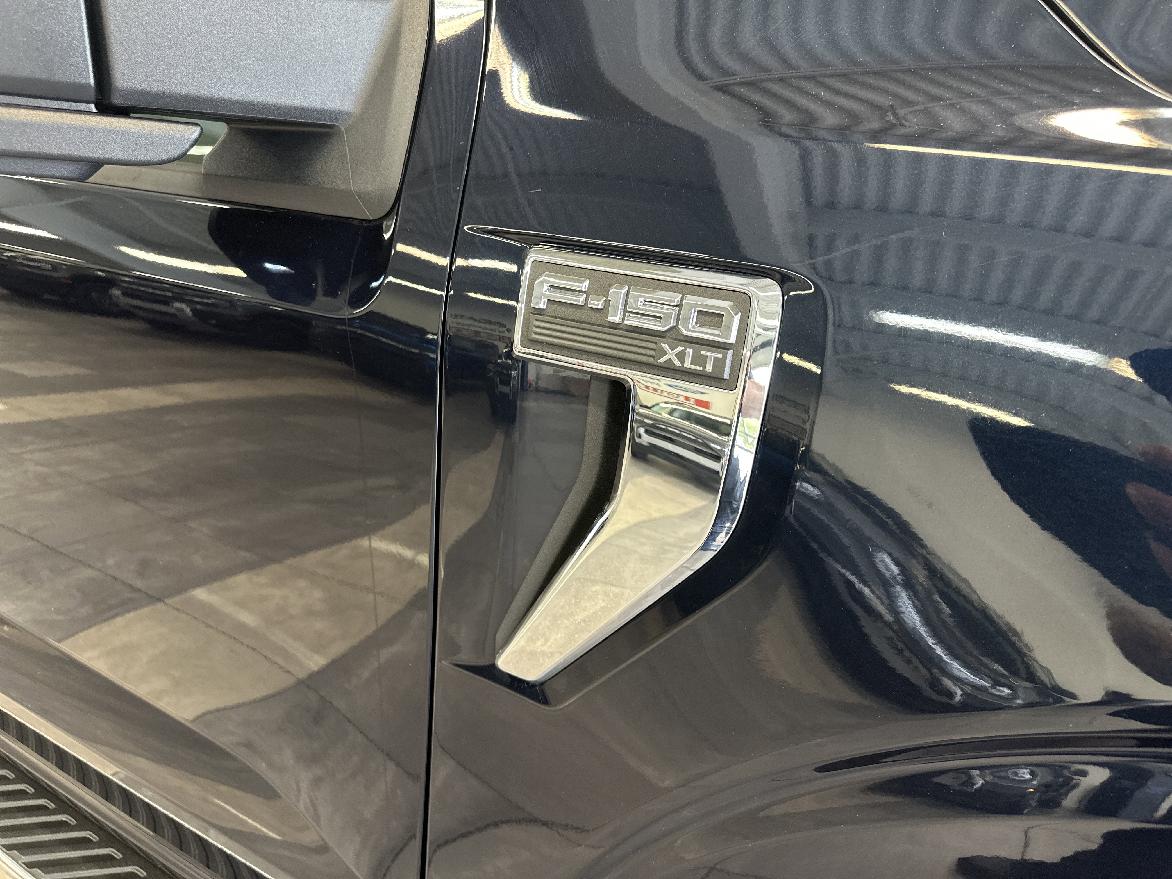 Used 2022 Ford F150 XLT w/ Equipment Group 302A High AWD/4WD image 10