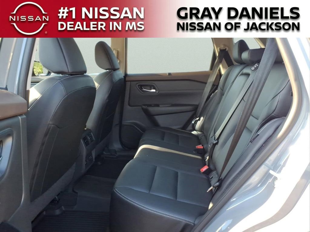 Used 2023 Nissan Rogue SL w/ SL Premium Package FWD image 25