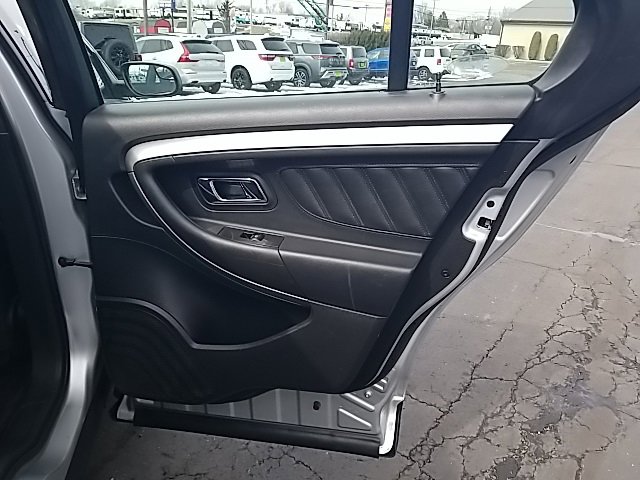 Used 2018 Ford Taurus SEL image 35