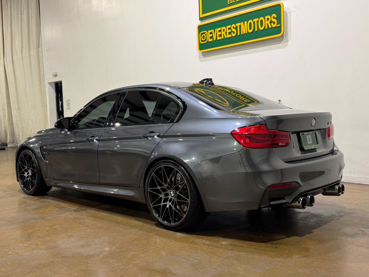 Used 2018 BMW M3 w/ Competition Package RWD image 5