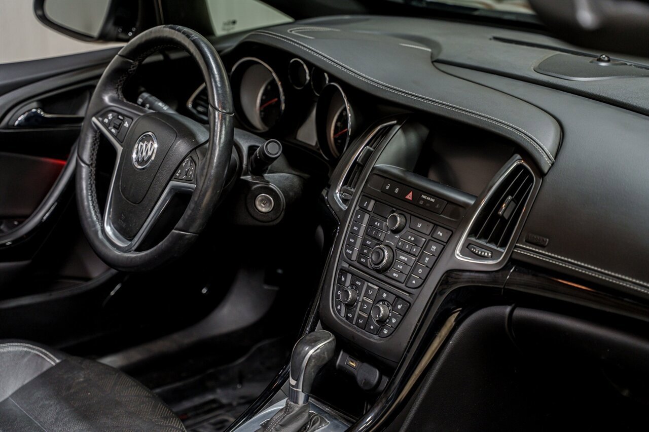Used 2016 Buick Cascada Premium image 20