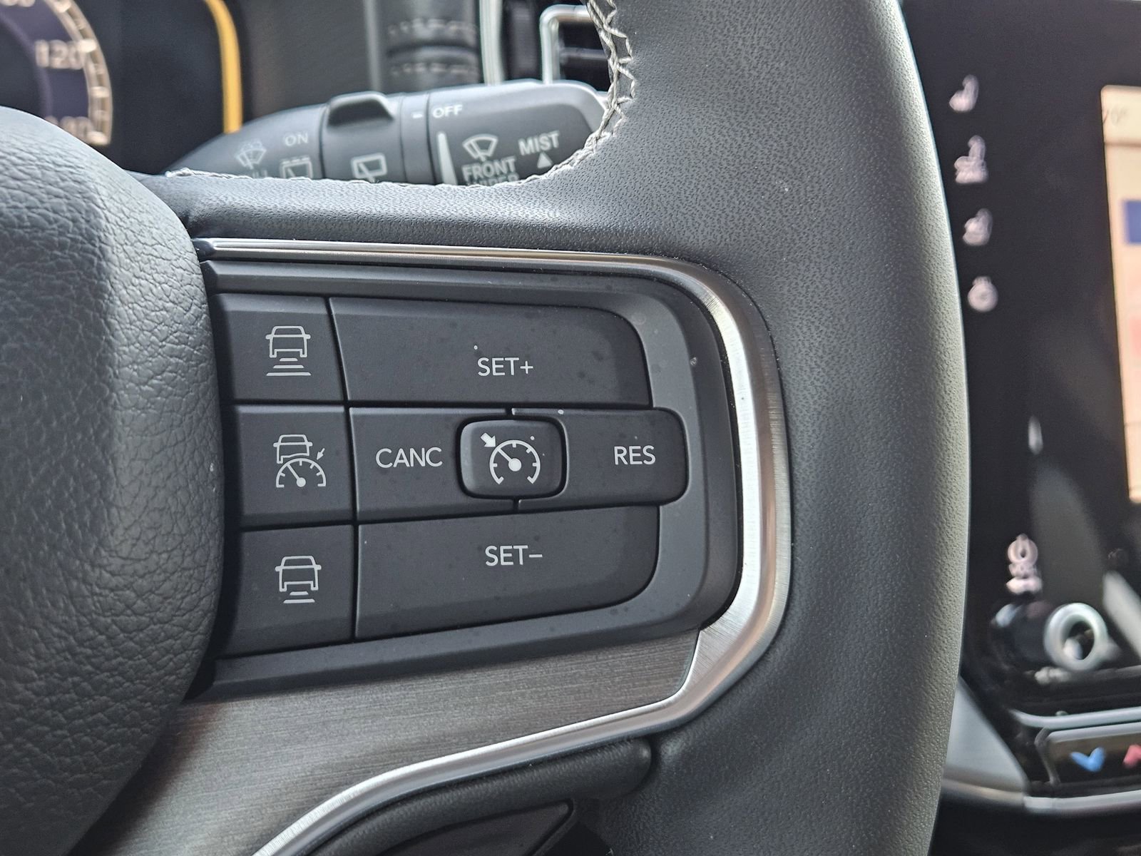 Used 2024 Jeep Wagoneer Series II image 23