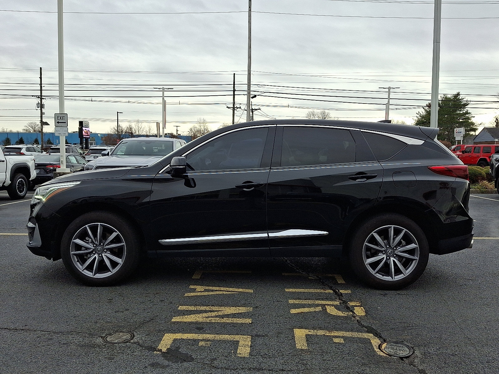 Used 2021 Acura RDX AWD w/ Technology Package image 4