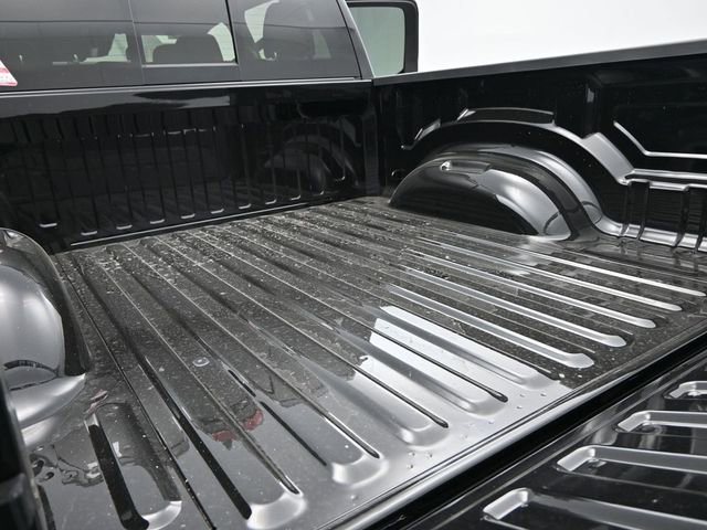 New 2026 RAM 1500 4x4 Crew Cab image 16