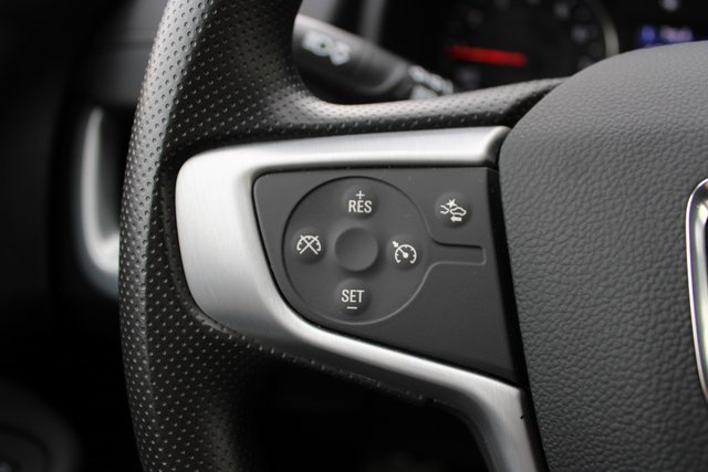 Used 2023 GMC Terrain SLE image 16