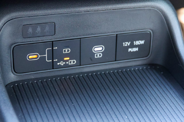 New 2026 Hyundai Kona SE FWD image 17