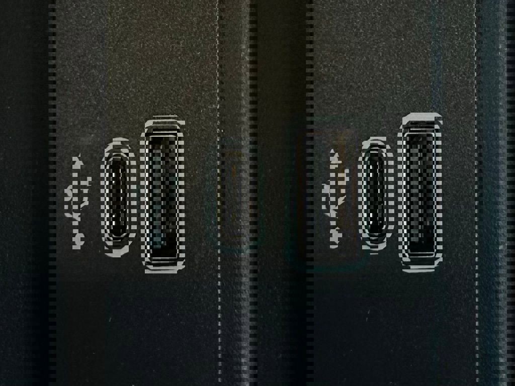 New 2025 Ford F150 Lightning Flash image 40