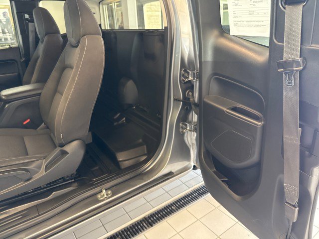 Used 2021 Chevrolet Colorado LT w/ Fleet Safety Package image 23