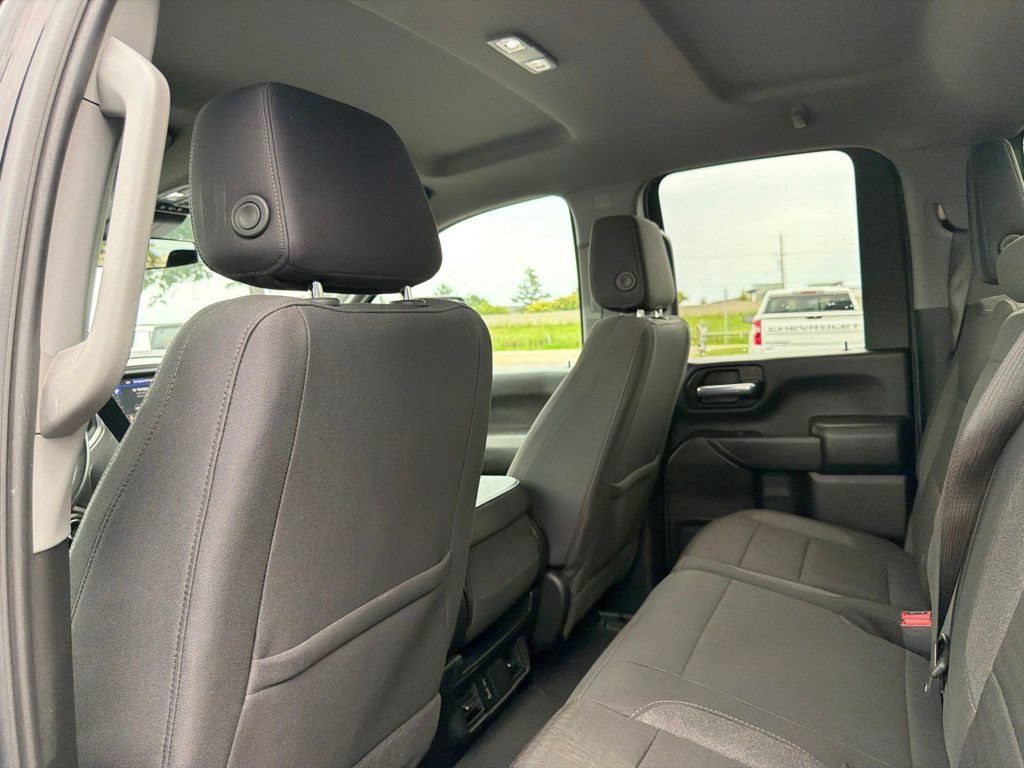 Used 2026 Chevrolet Silverado 2500 Custom w/ Custom Convenience Package AWD/4WD image 15