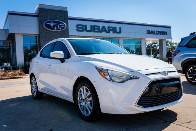 Used 2017 Toyota Yaris iA image 1